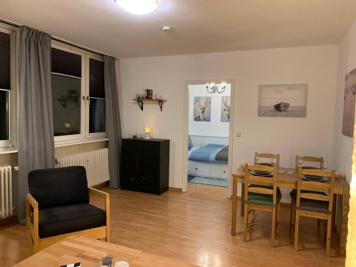Haus Am Stadtrand Mit Super Verbindung In Die City Kassel Esterno foto